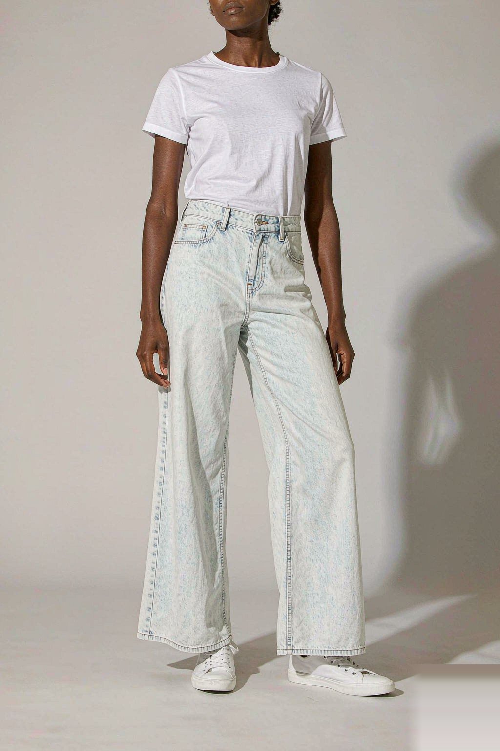 The Classic Straight Jean — Mid Blue The Wide Leg Jean — Light Wash